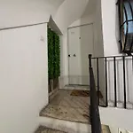 White Dome Retriet Apartment *