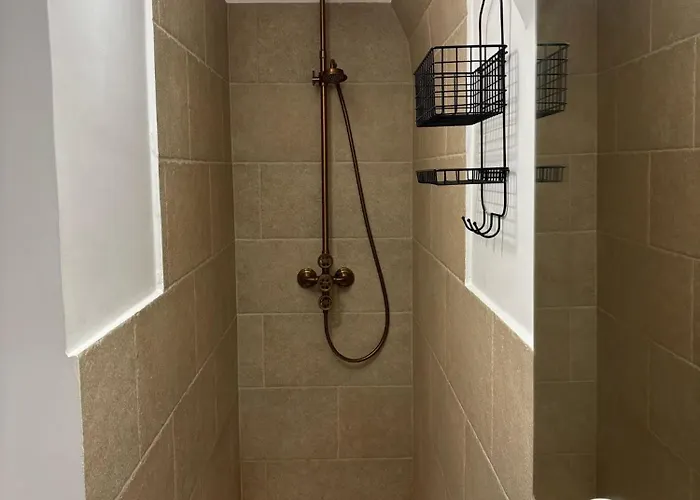 White Dome Retriet דירה בארי